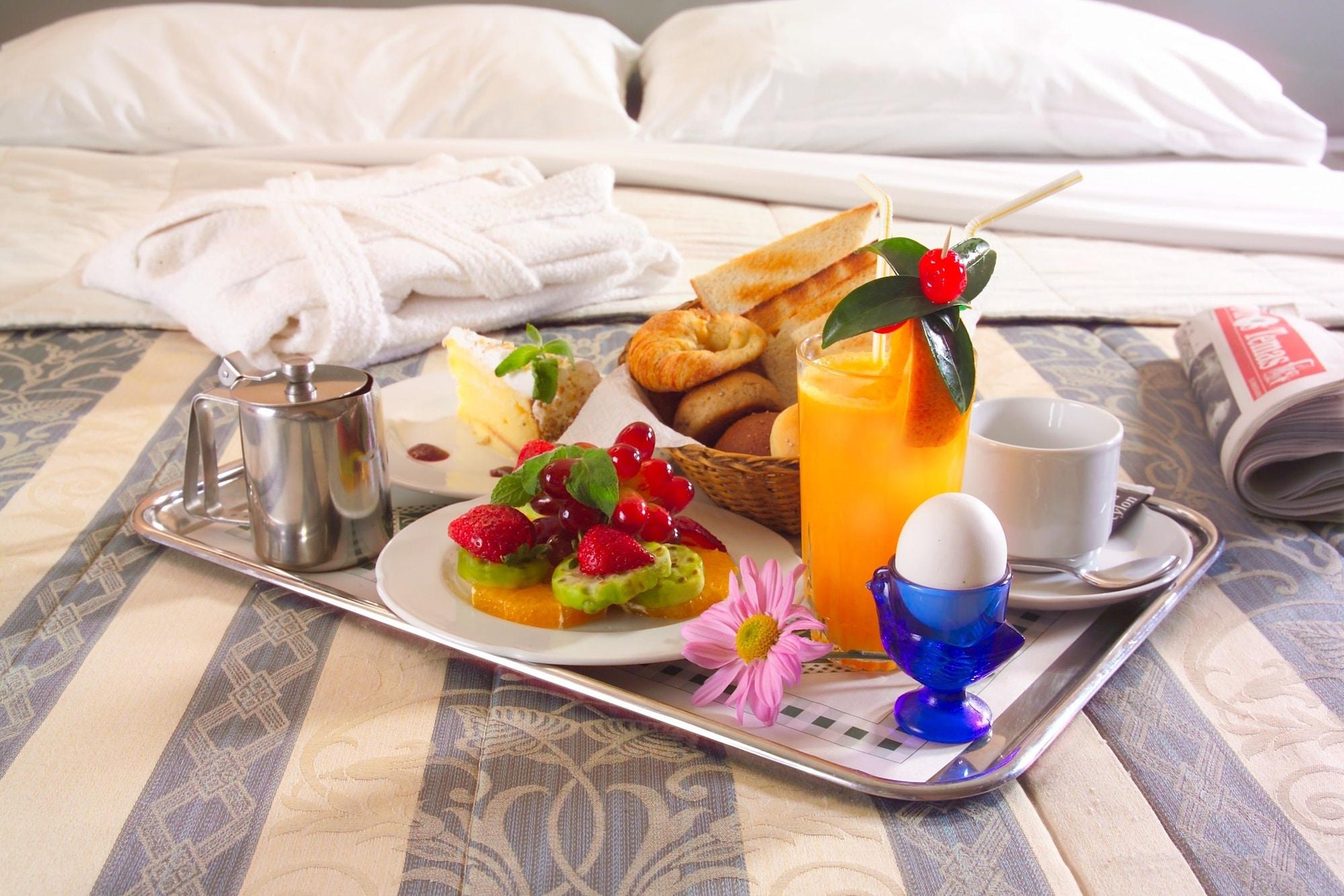 Hotel Eurotel El Bosque Сантьяго Экстерьер фото