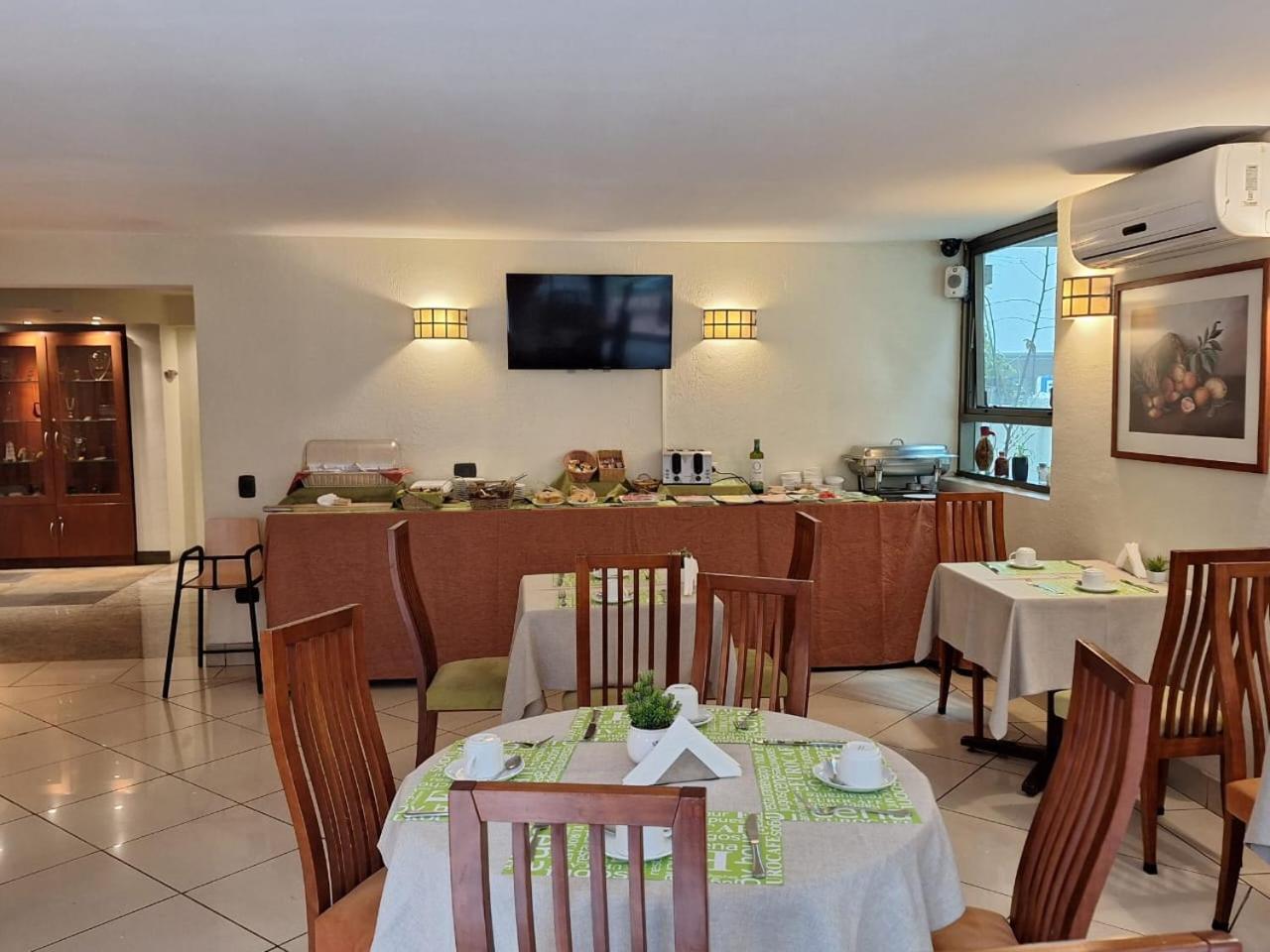 Hotel Eurotel El Bosque Сантьяго Экстерьер фото